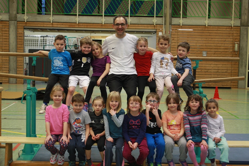 tl_files/eigene_dateien/content/abteilungen/kindersport/bilder/Sonstiges/Gruppenbilder/Flinke Fuechse 2017.JPG